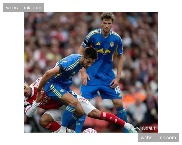 利兹联保级压力缓解 法尔克防守体系稳固